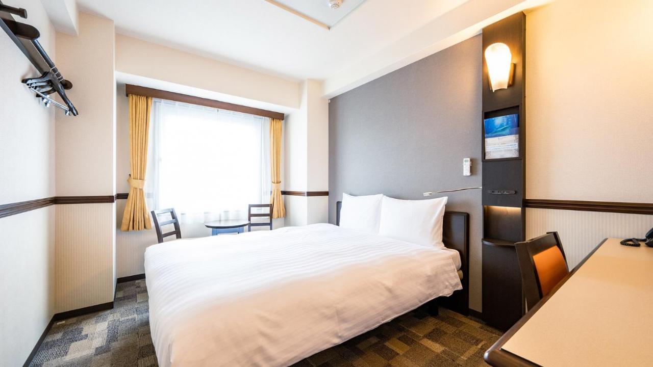 Toyoko Inn Hikone Eki Higashi Guchi Exterior photo